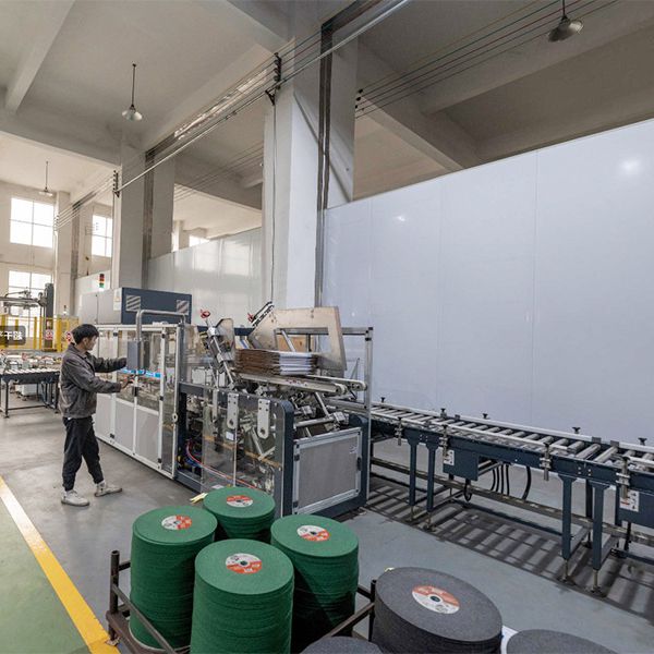 โรงงานเครื่องมือขัด