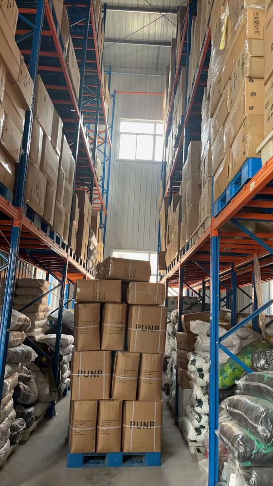 บริการขนส่งรถบรรทุกตัดล้อ